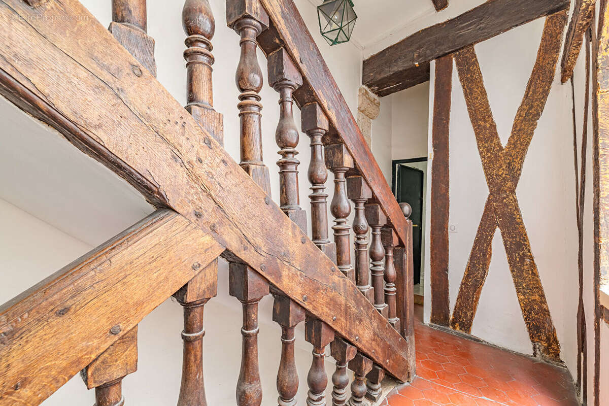 Appartement à PARIS-5E