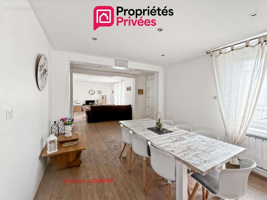 Maison à POUANCE