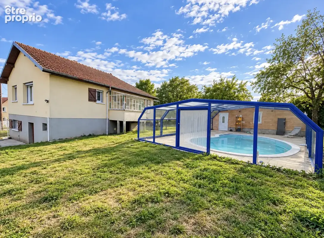 Maison à VY-LES-LURE