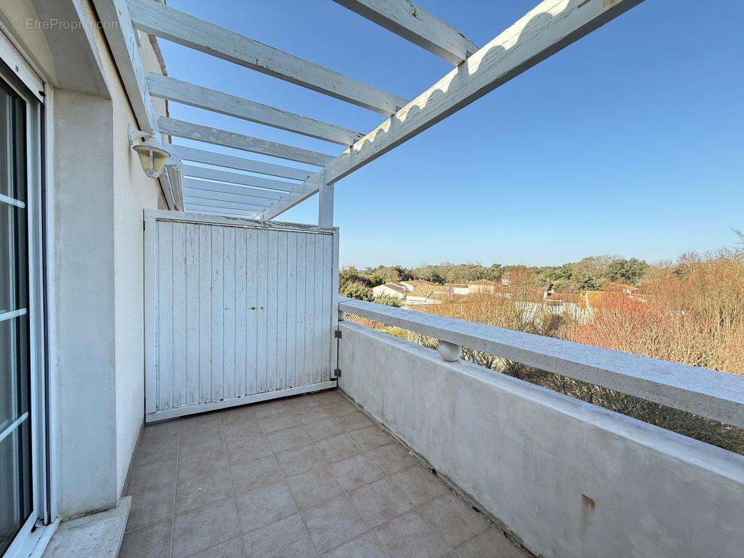 Appartement à VAUX-SUR-MER