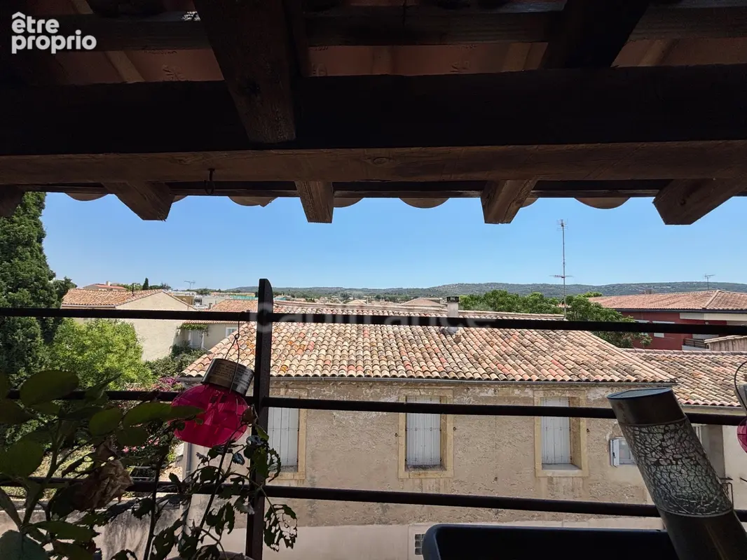 Gigean(34), à vendre maison de village rénovée p4, surface totale 126 m2, terrasse 10 m2, garage 26 m2, centre ville - photo 12