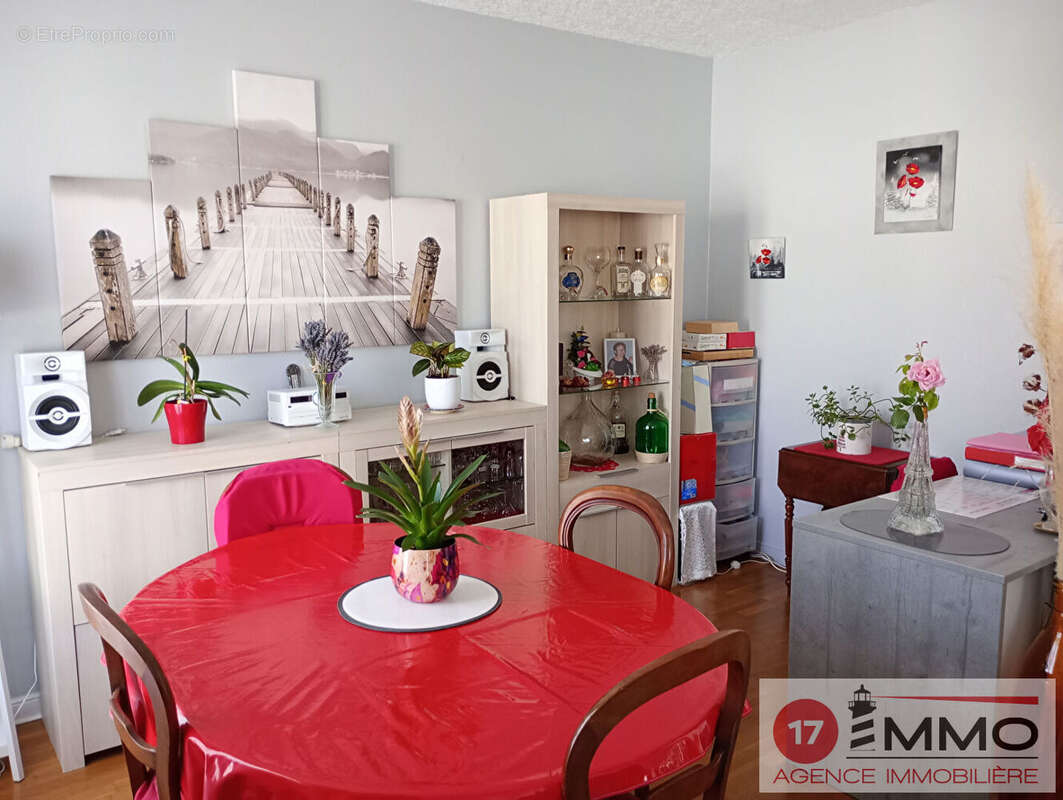 Maison à TONNAY-CHARENTE