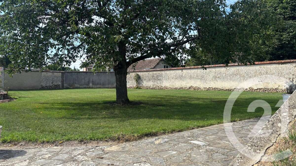 Maison 131 m² à Sorel-Moussel  - photo 11