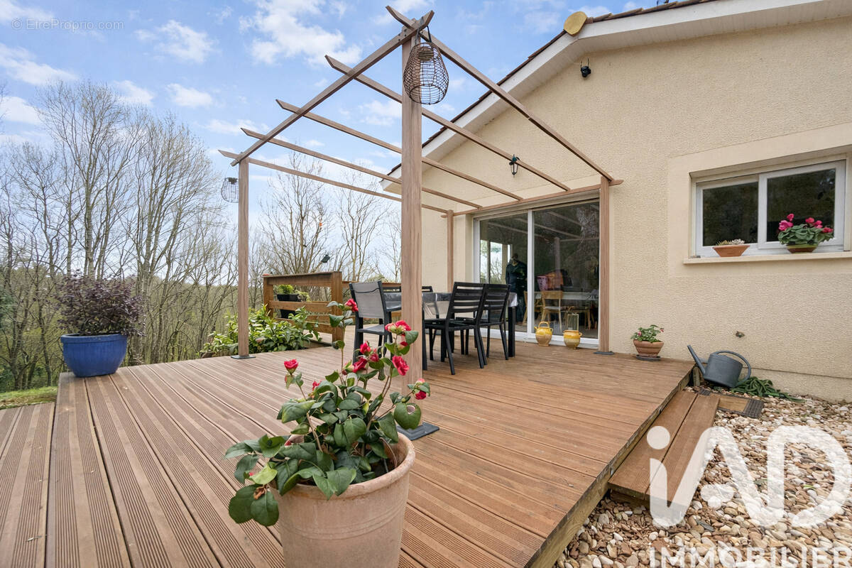 Photo 1 - Maison à ABZAC