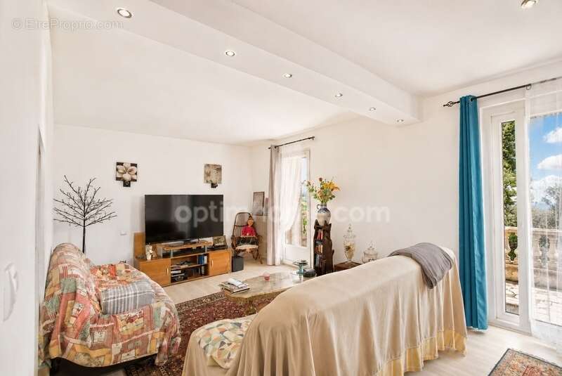 Propriete à vendre 6 pièces LE TRAVET (81) - photo 5