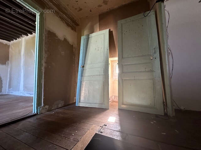Maison à LORMES