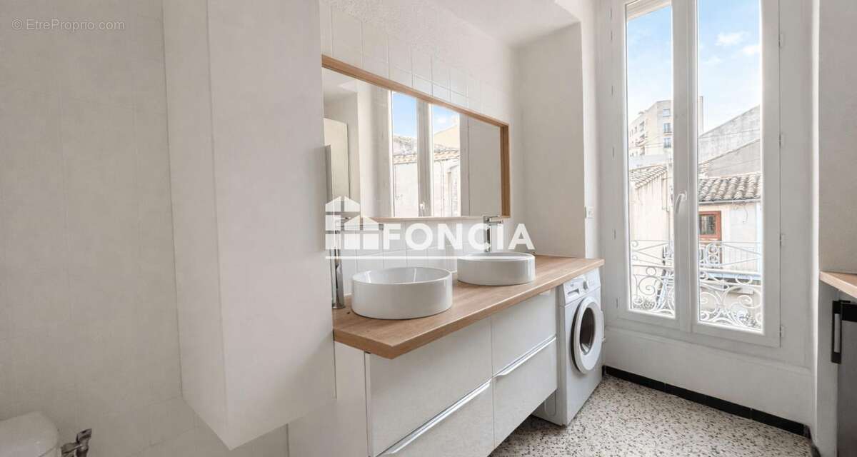 Appartement à NIMES