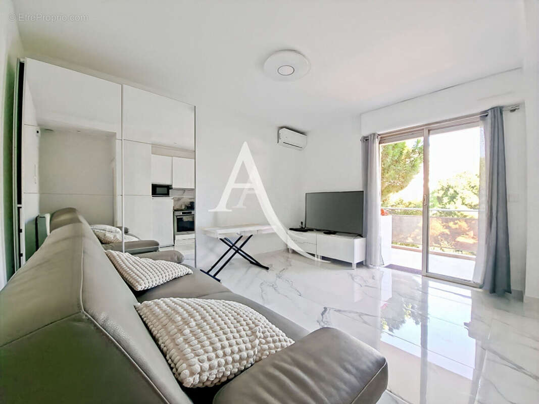 Studio Cannes 20.20 m² - Terrasse 12m² - Basse Californie - Proche Plages - Croisette - photo 2