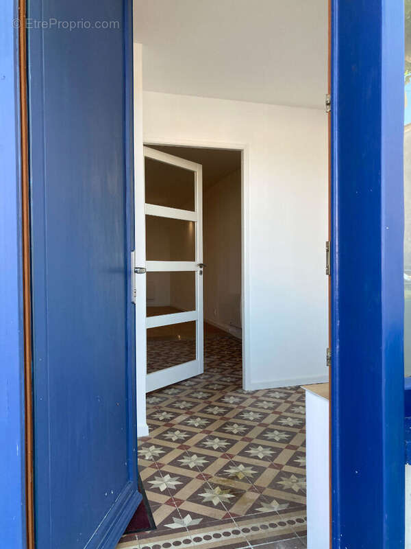 Appartement 85 m² à Coulonges-Sur-L'autize  - photo 2