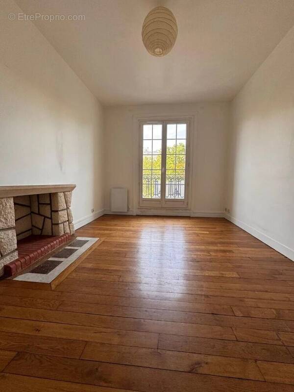 Appartement à PARIS-12E