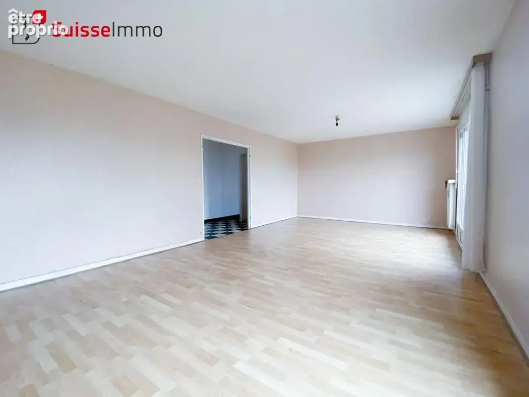 Grand appartement à Montbéliard - photo 3