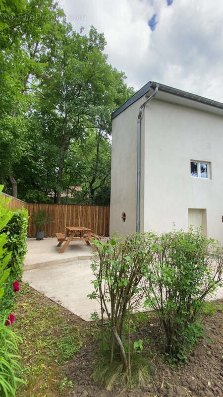 Maison à MAIDIERES