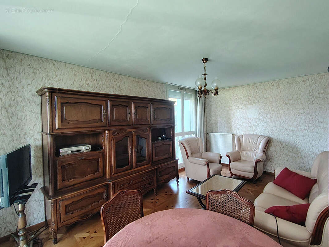 Appartement à MARSEILLE-14E