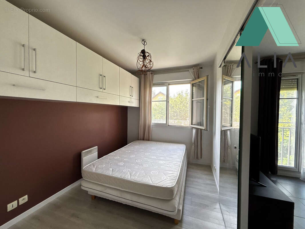 Appartement à EPINAY-SUR-SEINE