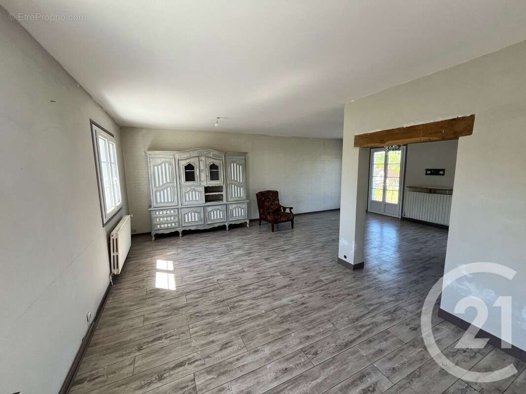 Maison 178 m² à Premery  - photo 10