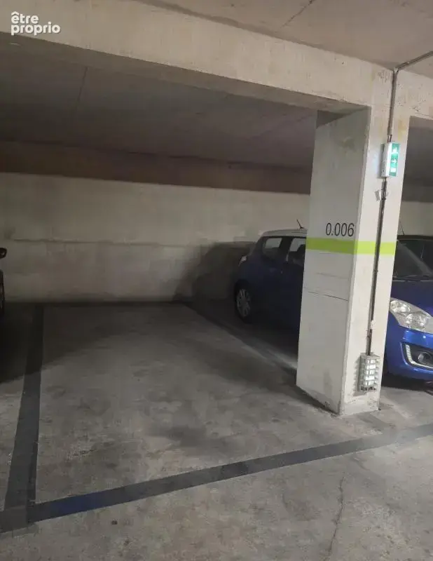 Stationnement parking dans un sous-sol fermé avec badge - photo 1