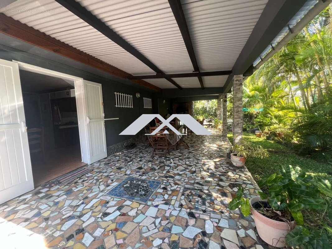 Maison à SAINT-JOSEPH