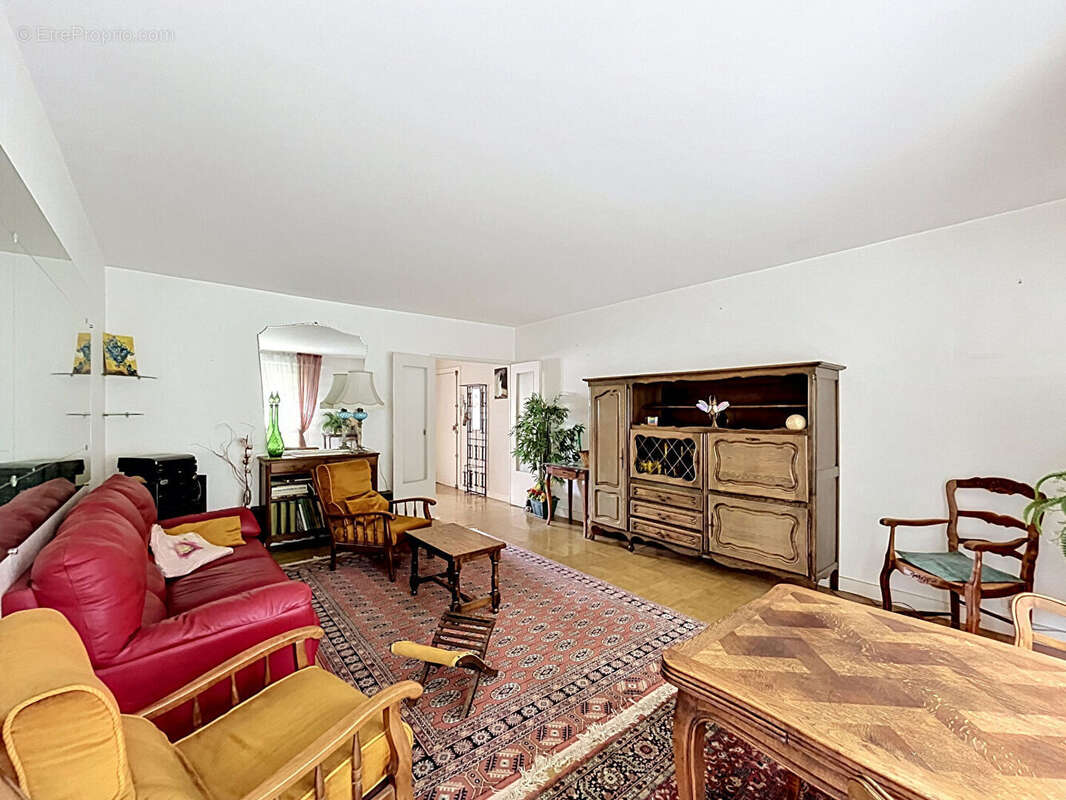 Appartement à SAINT-MICHEL-SUR-ORGE