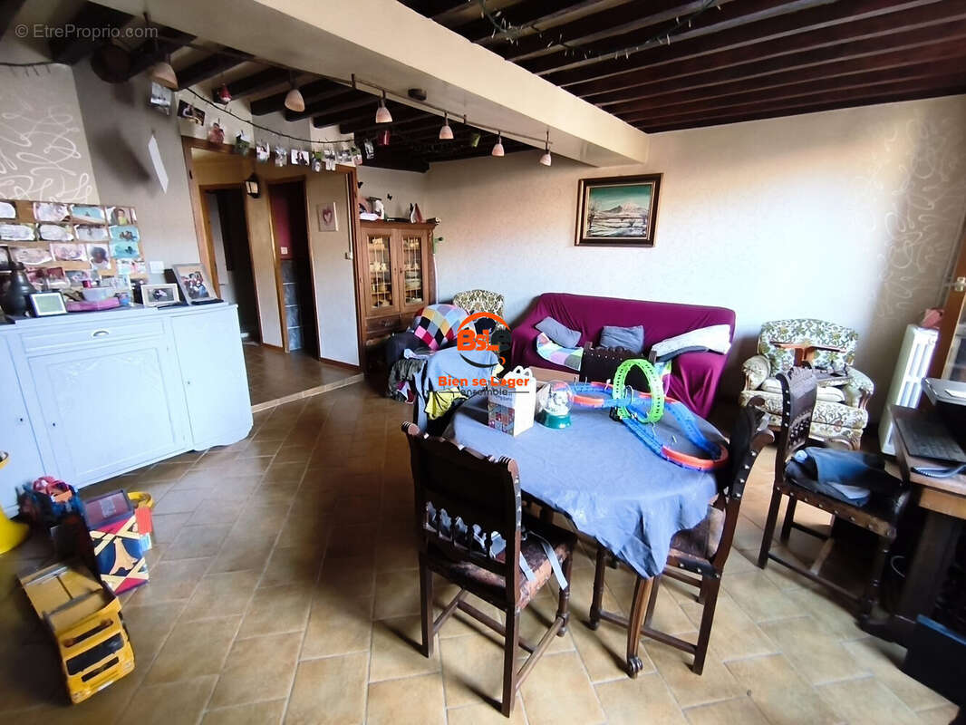 A vendre Maison Vigneronne 3 chambres Dallet - Agence Immobilière BSLE - Bien Se Loger Ensemble Pont du Château - Maison à DALLET