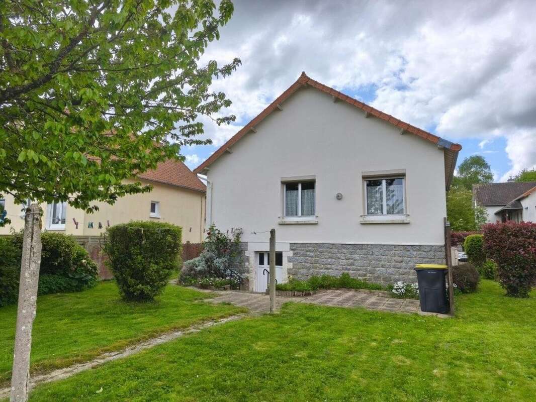 Photo 8 - Maison à COMBOURG