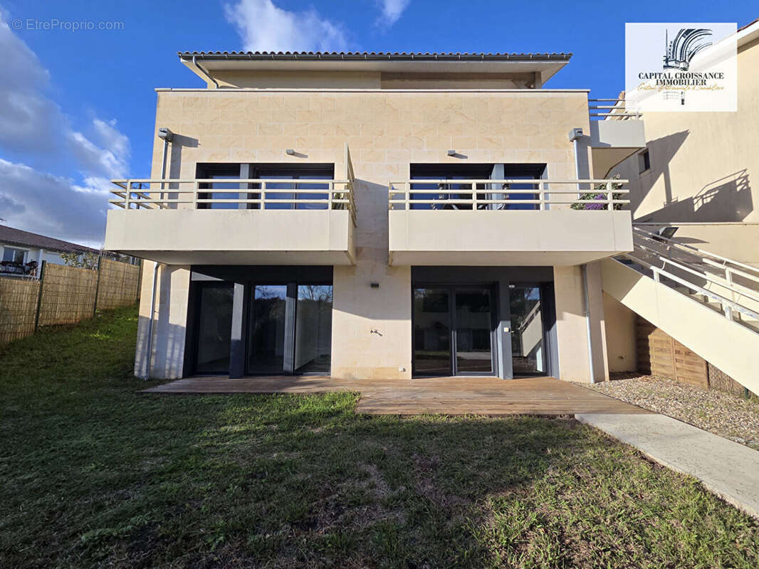 Appartement à LATRESNE