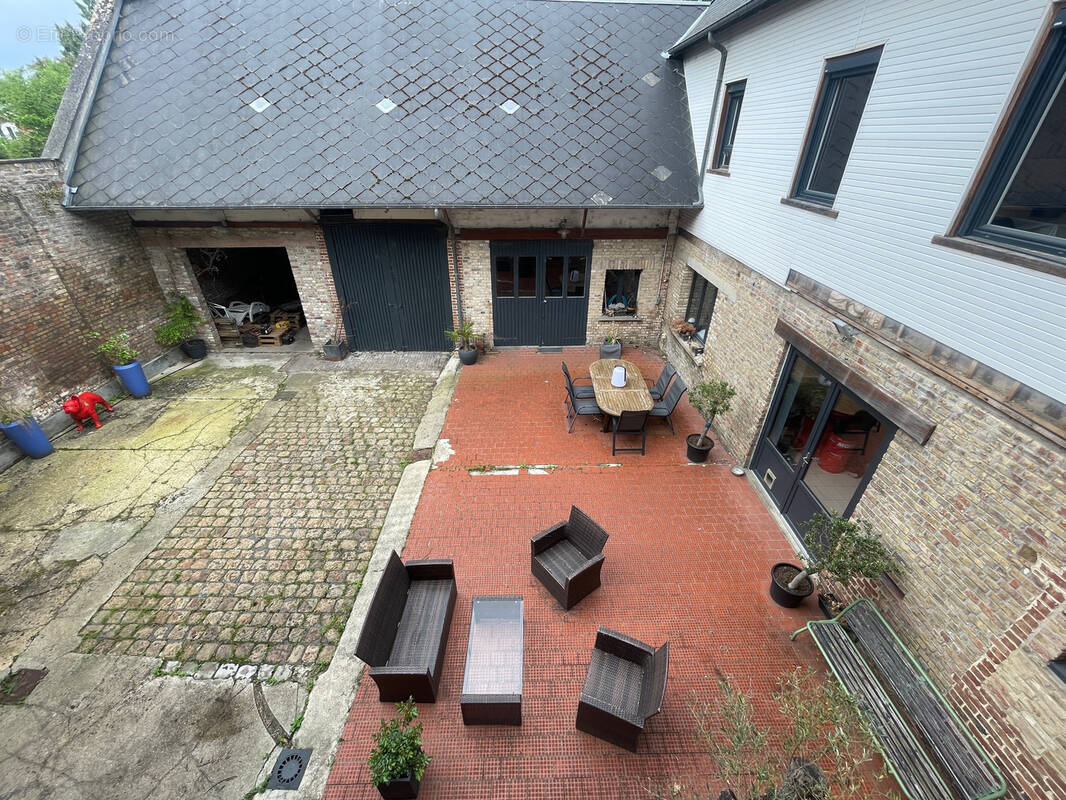 Maison à FLIXECOURT
