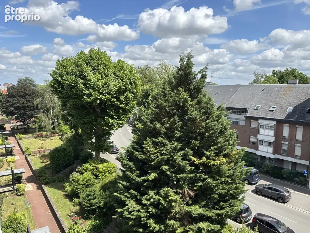 Parc barbieux joli type 4 avec 2 balcons, cave & parking - photo 11