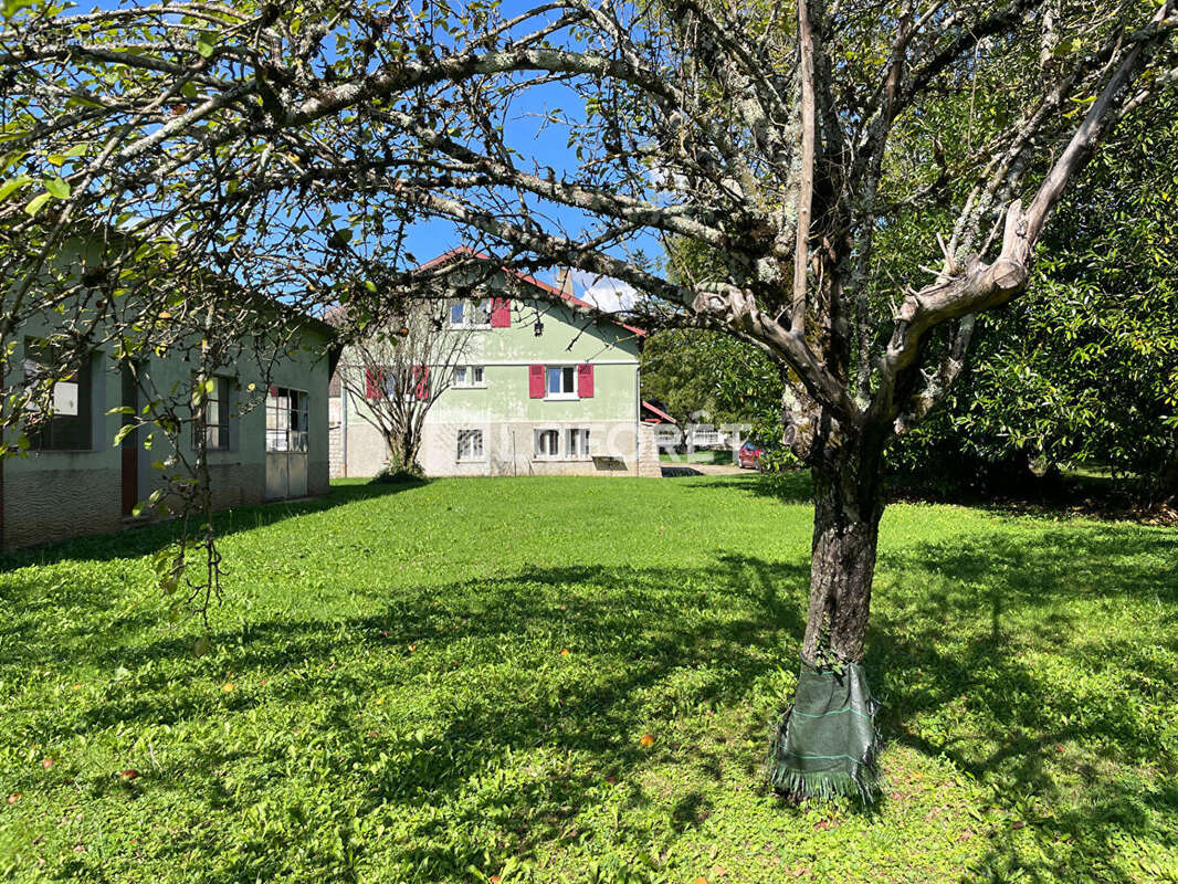 Maison à LONS-LE-SAUNIER