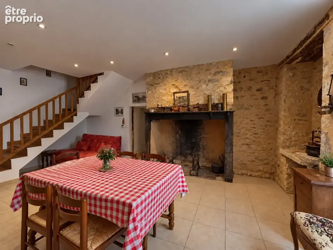 Maison en pierre avec terrasse et garage   Villefranche-du-Périgord - photo 3