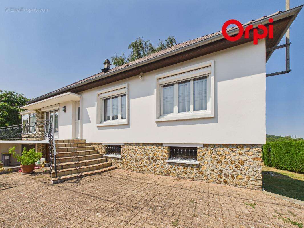 Maison 4 pièces 74 m² - photo 2