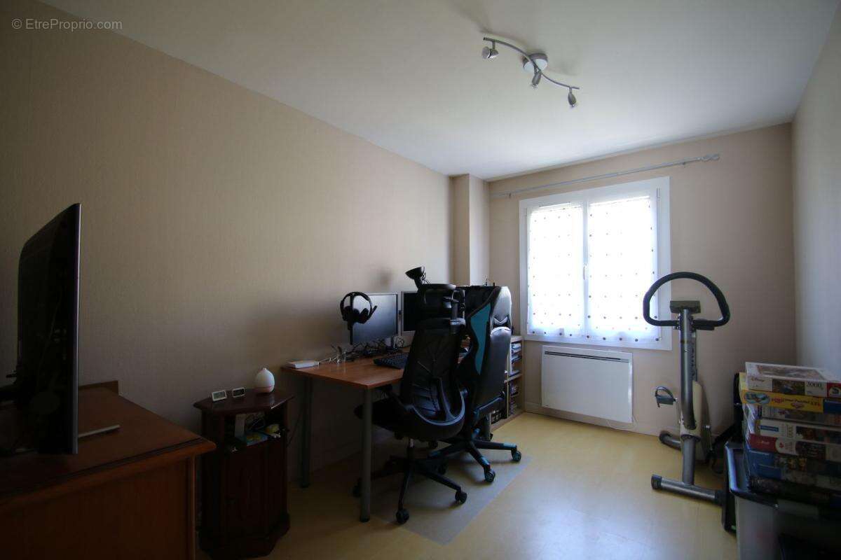 EXCLUSIVITÉ : Maison de Charme avec Vue Lac – Vaulx-Milieu (9 min Gare La Verpillière) - photo 12