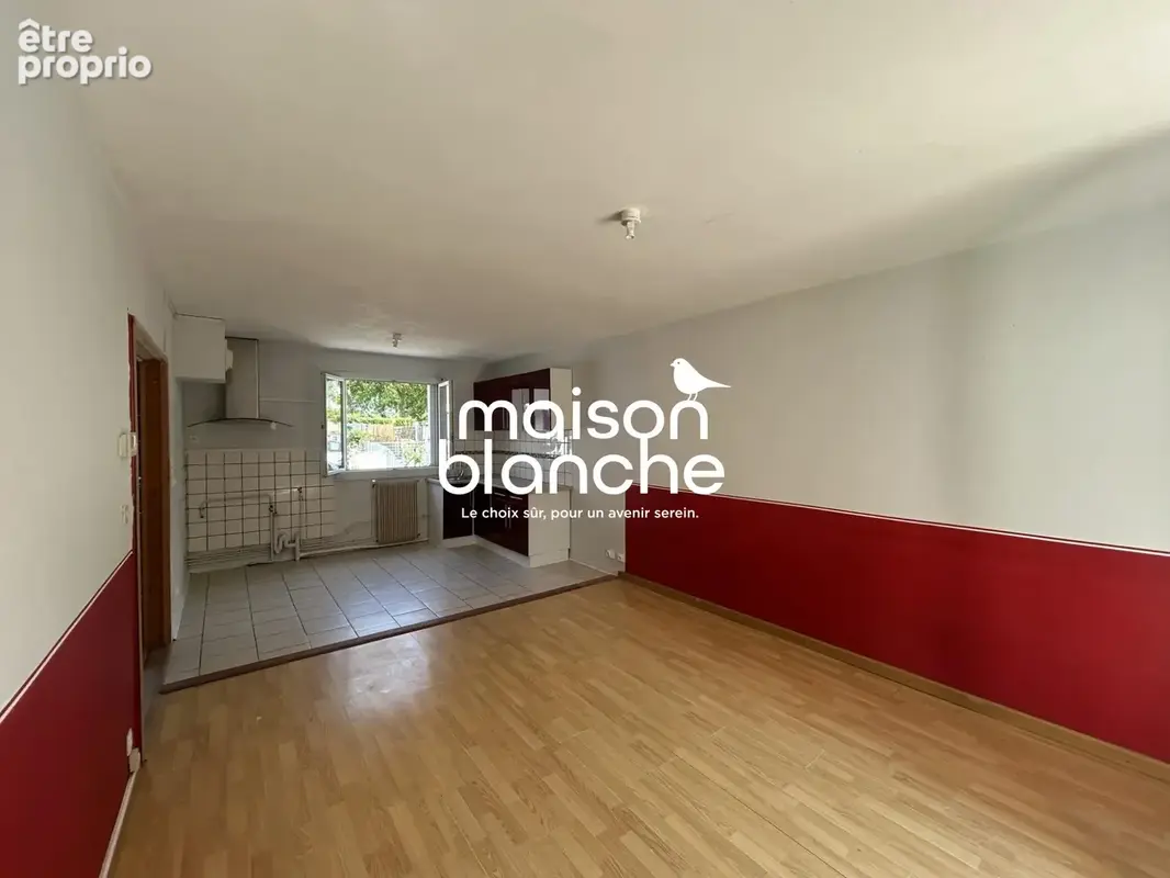 Maison 4 pièces 74 m² à vendre à Les Artigues-De-Lussac (33570) - photo 2
