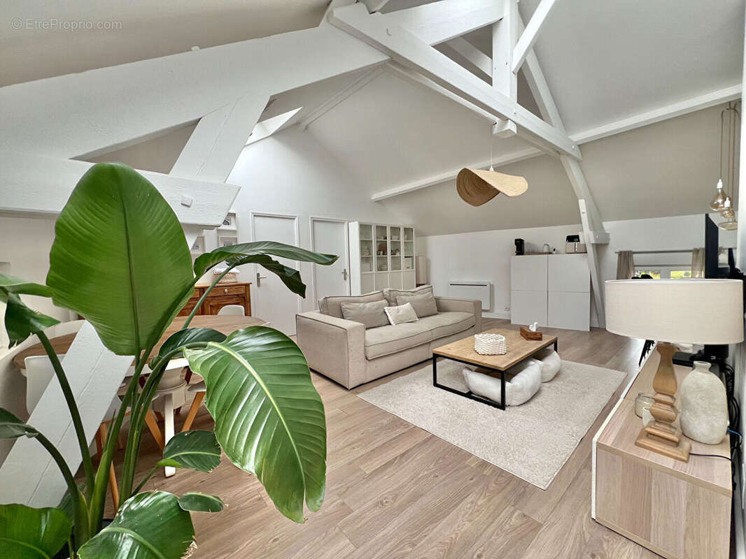 Appartement à CARRIERES-SOUS-POISSY