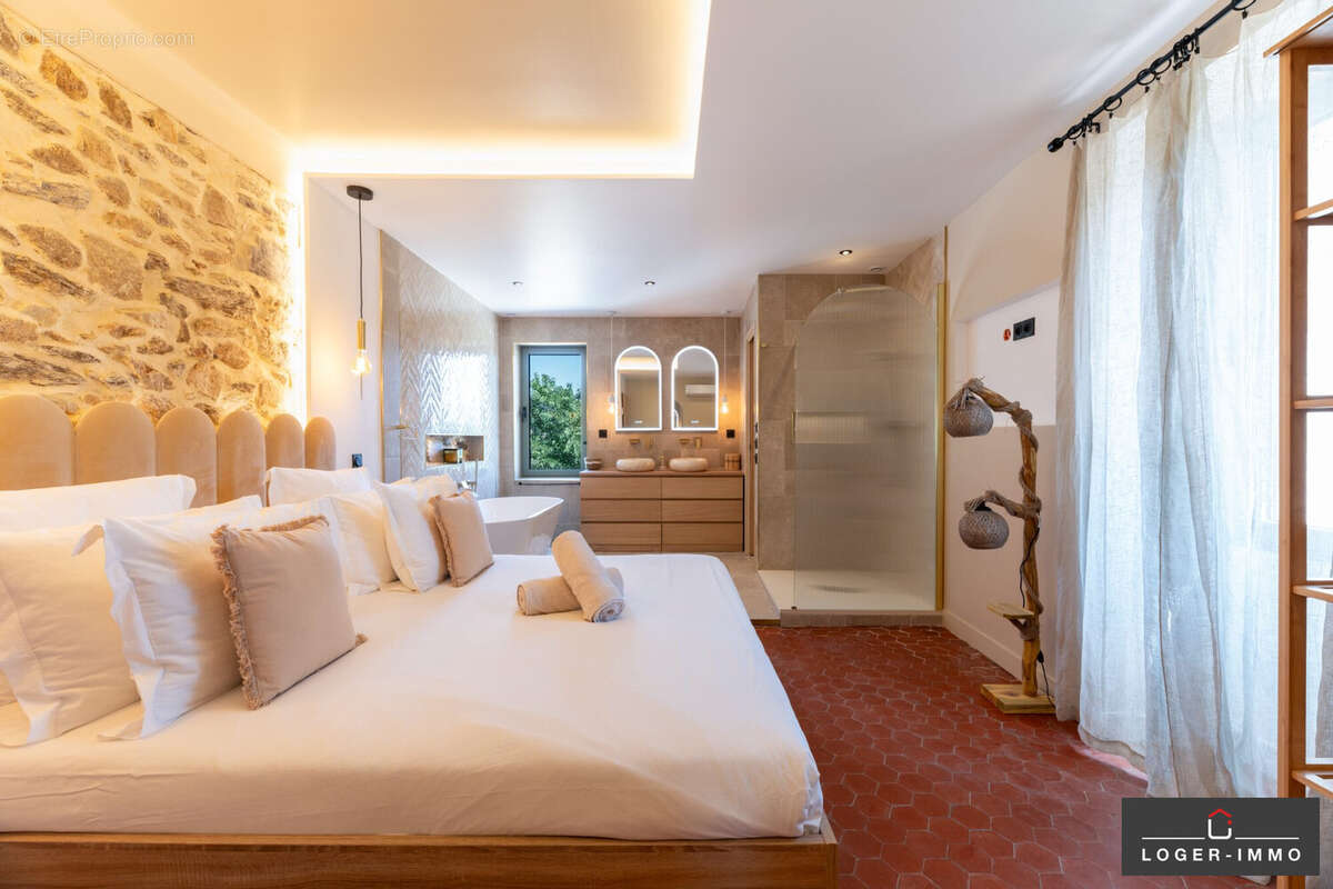 Maison à SAINTE-MAXIME