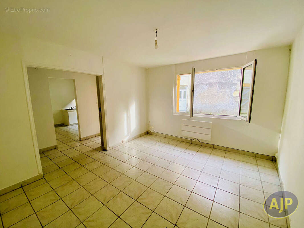 Maison à LESPARRE-MEDOC