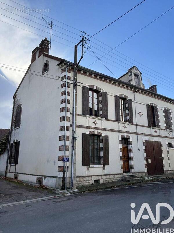Photo 1 - Maison à CHICHERY