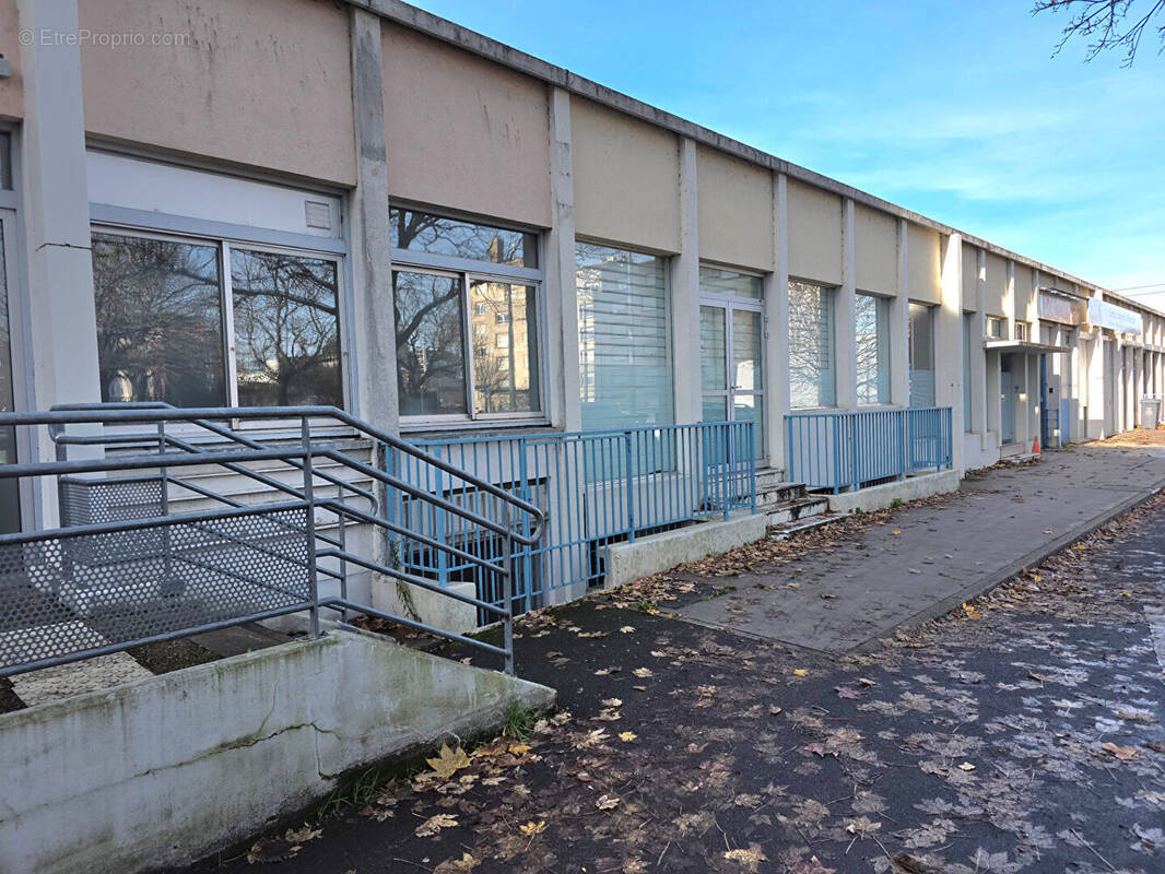 Autre à TOURS