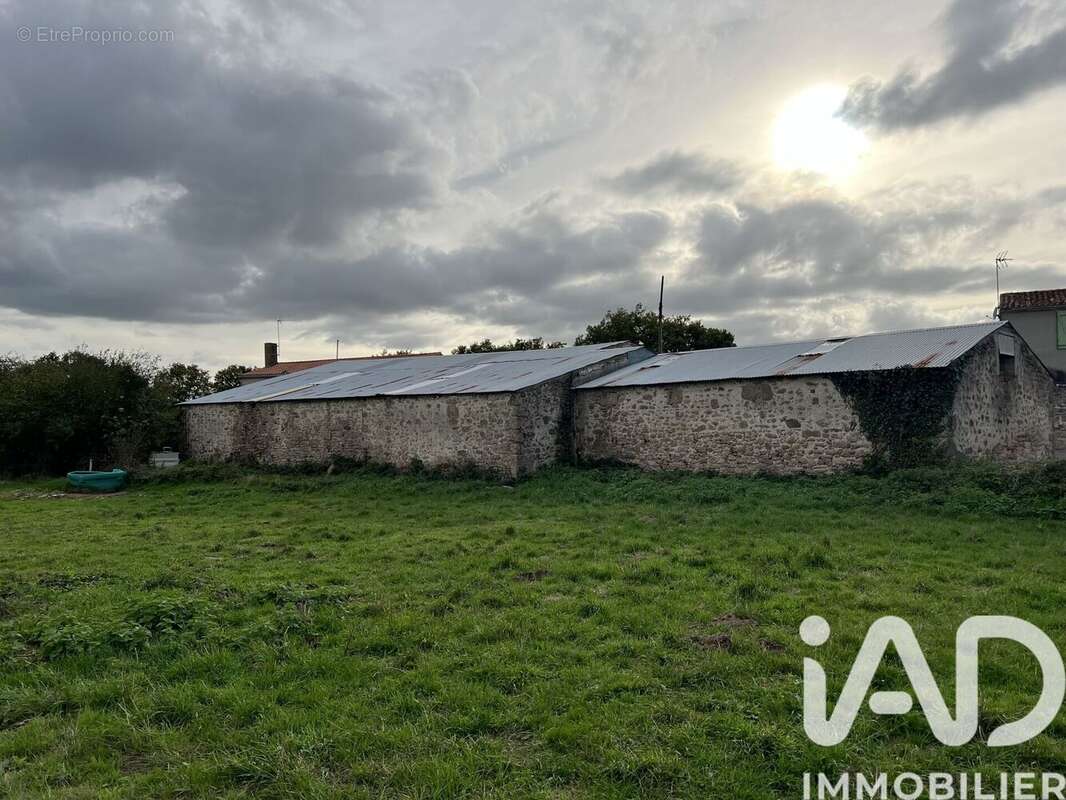 Photo 2 - Maison à LA VERRIE