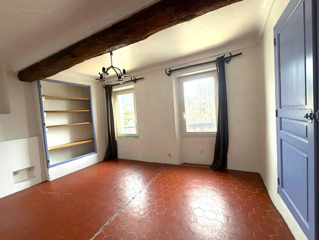 Appartement à SEILLANS