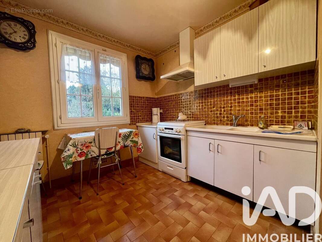 Photo 3 - Maison à CORMEILLES-EN-PARISIS