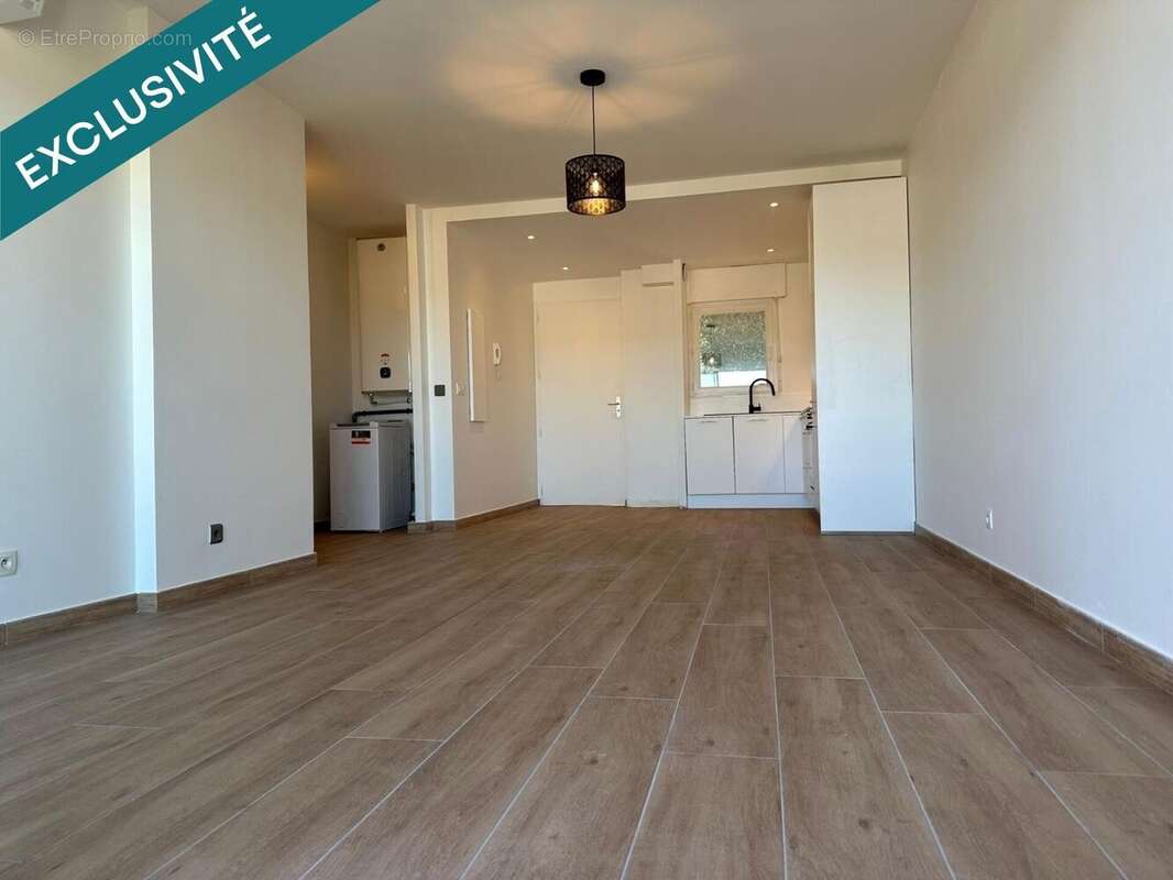 Photo 2 - Appartement à SAINT-RAPHAEL