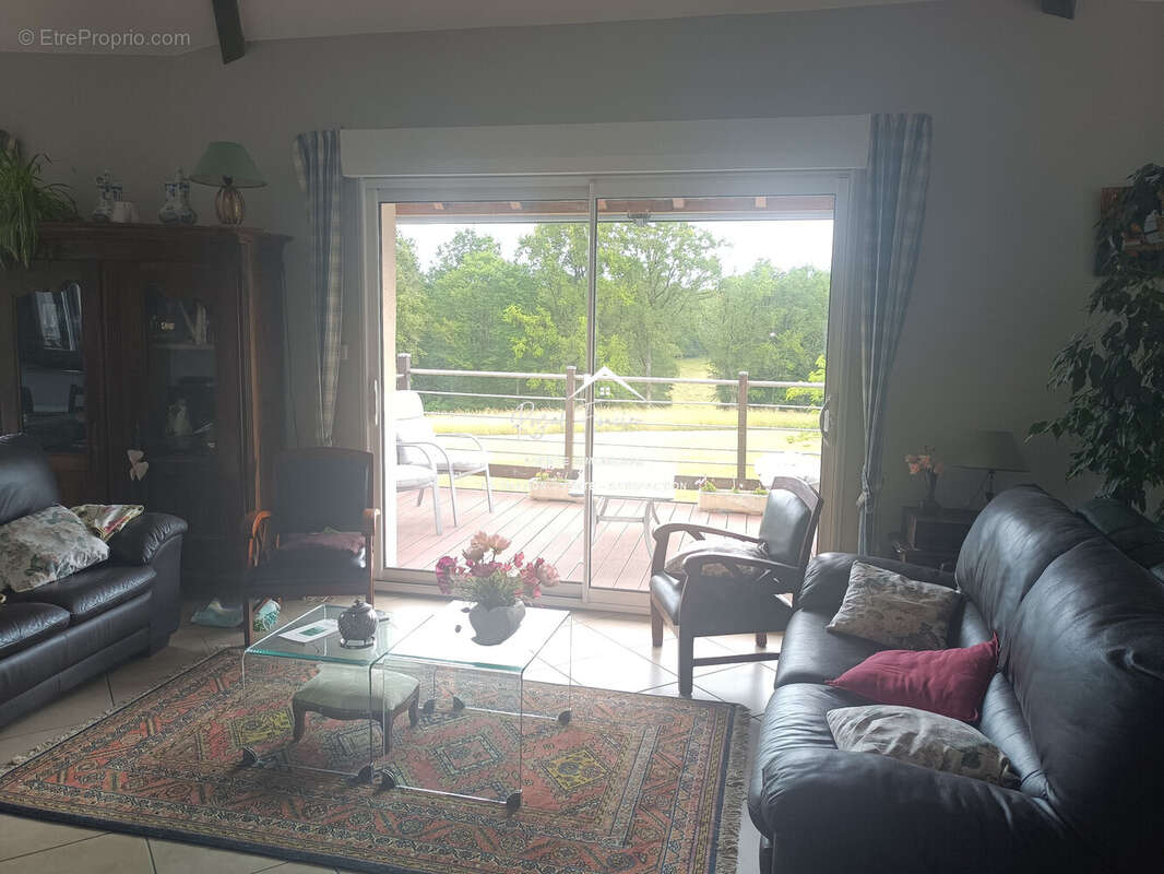 Maison à CHATELLERAULT