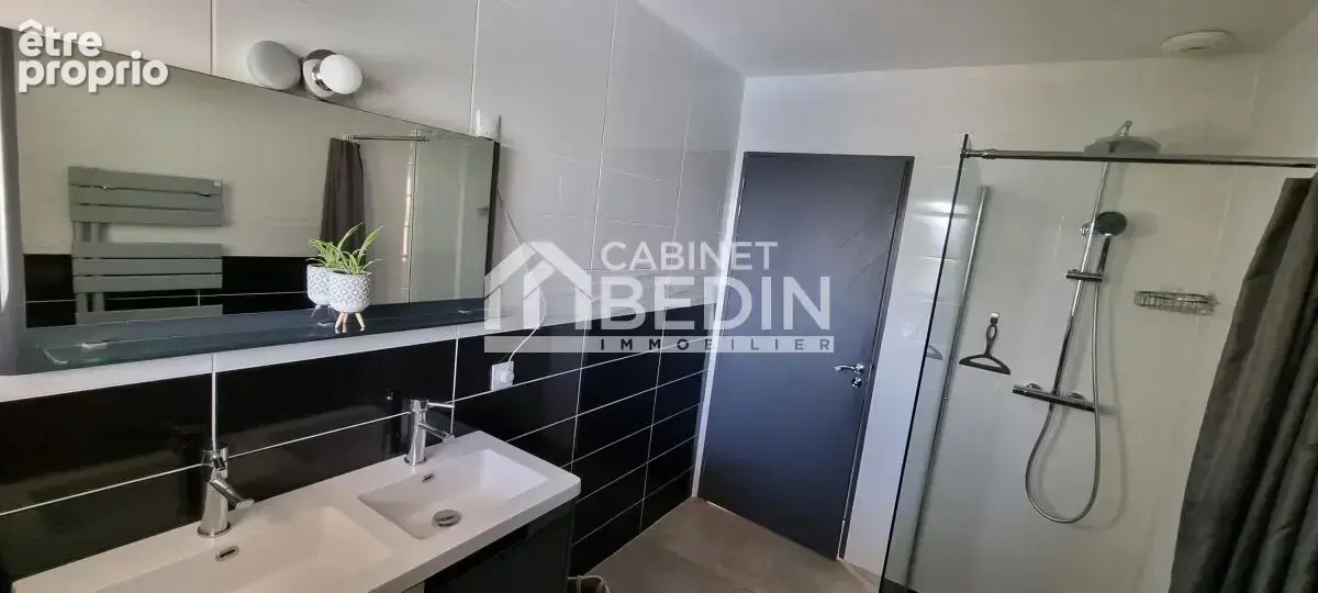 Maison 6 pièces 212 m² à vendre à Bourg (33710) - photo 9