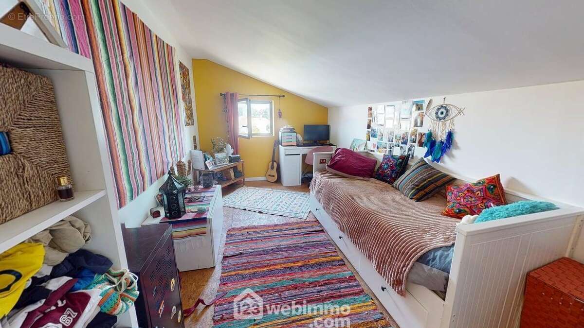 Chambre - Maison à LONGEVILLE-SUR-MER