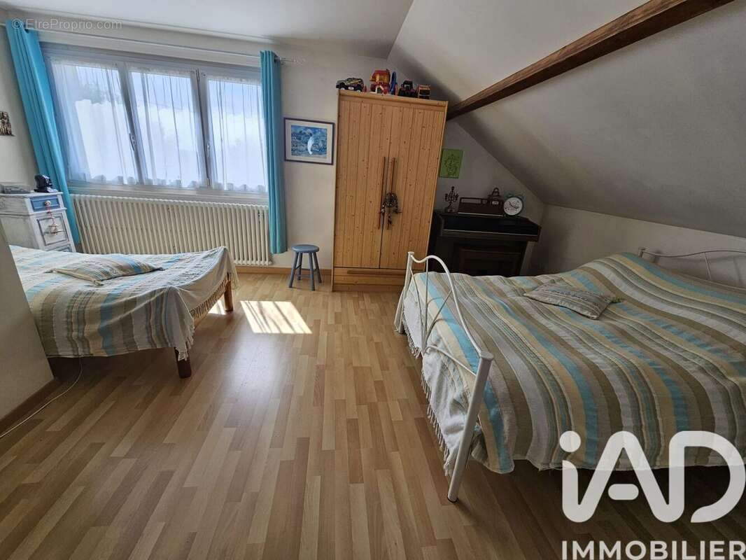 Maison 130 m² à Chamarande  - photo 8