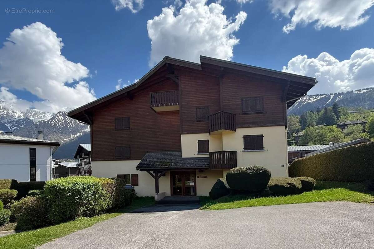 LES HOUCHES - Appartement exceptionnel avec vue imprenable sur le Mont-Blanc - photo 12