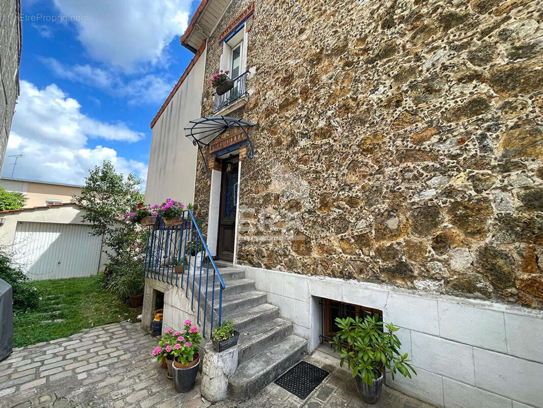 Maison 148m² à maisons-alfort - photo 2