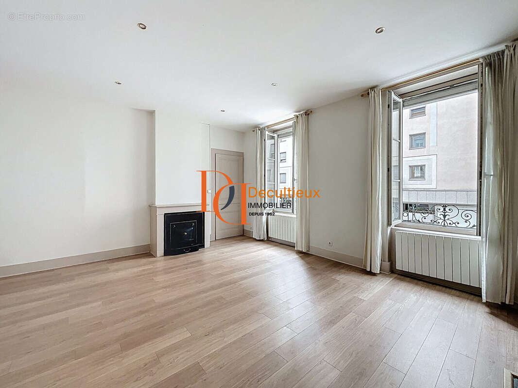 Appartement à VILLEURBANNE