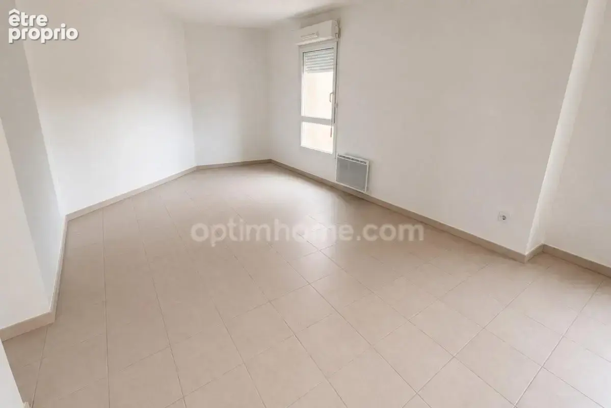 Appartement à MEZE