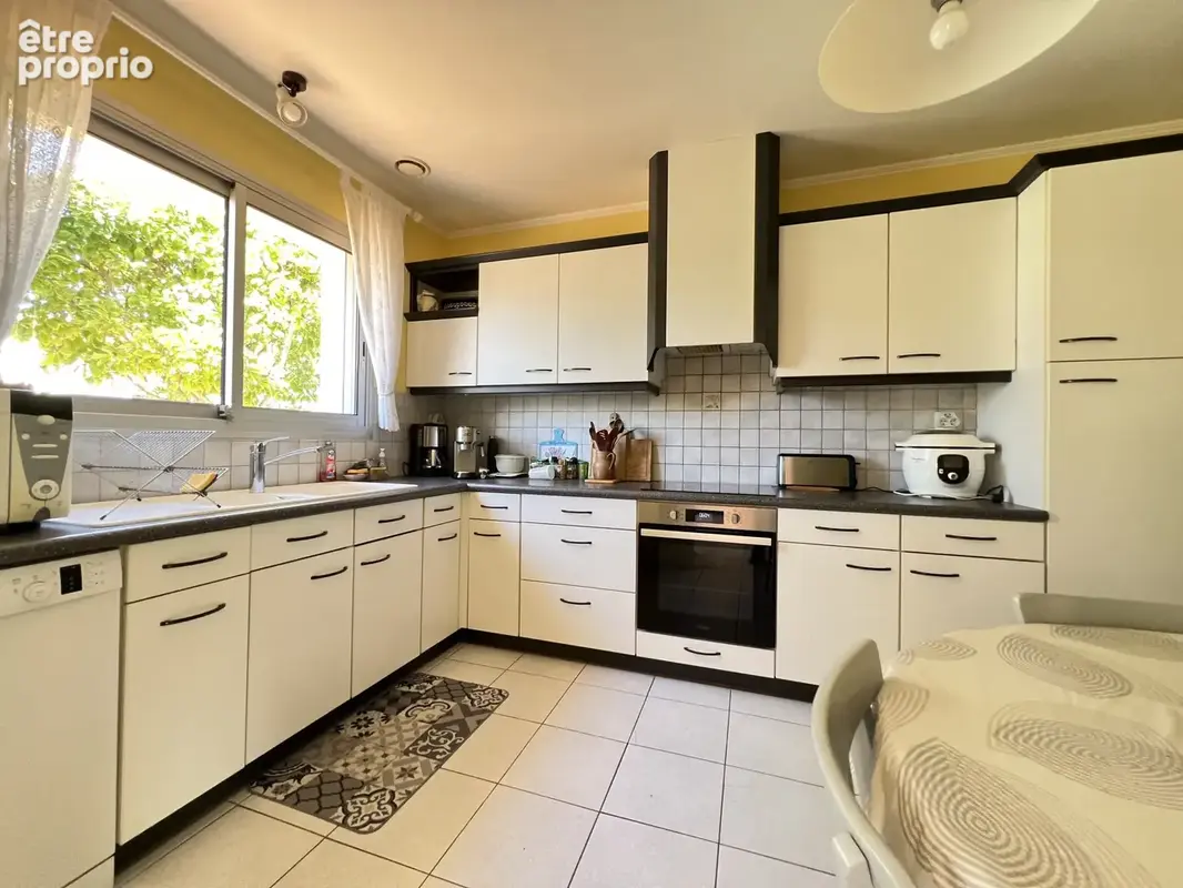 Les sables-d’olonne   maison familiale 3 chambres avec jardin et grand garage - photo 9